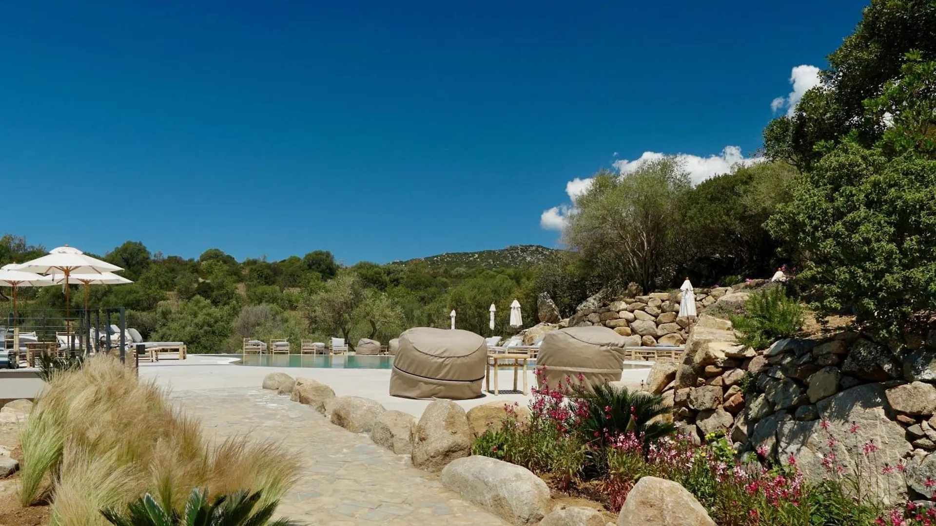Soul Valley All-In Boutique Hotel For Yoga, Veggie & Wellness Lovers Maracalagonis 0*,